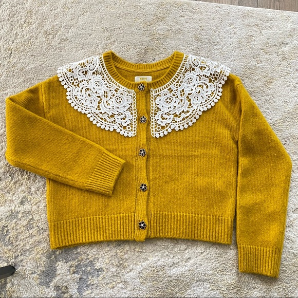 New Maeve by Anthropologie collar cardigan sweater with flower buttons - Picture 4 of 11